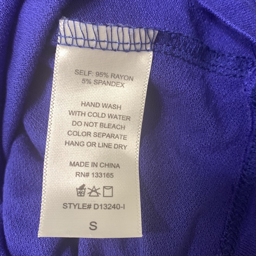 Altar'd State Brand Blouse Top Embroidered Sleeves Royal Blue Size Small - Picture 6 of 6